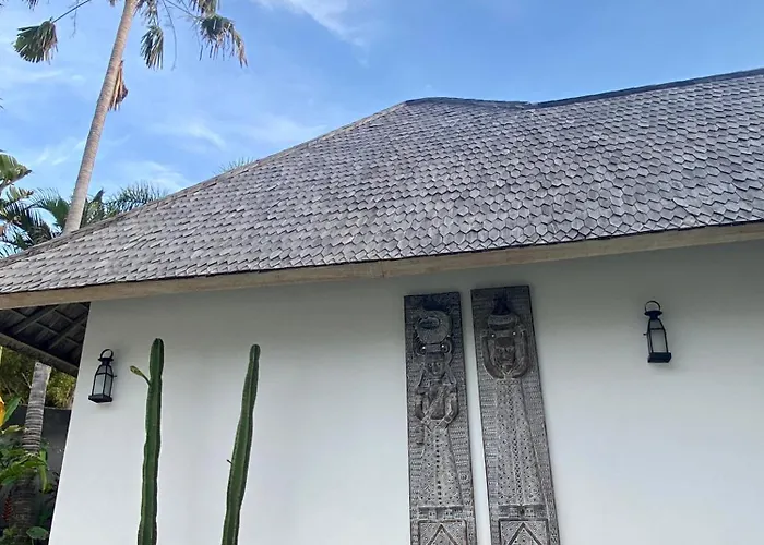 Unique 3br With Pool 5 Minute Walk To The Pererenan *