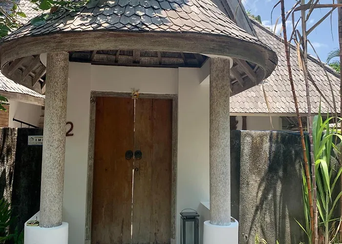 Unique 3br With Pool 5 Minute Walk To The Pererenan