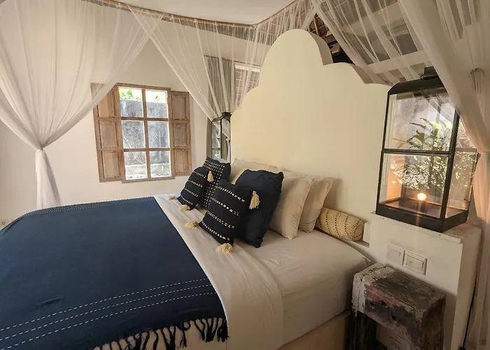 Unique 3br With Pool 5 Minute Walk To The Pererenan